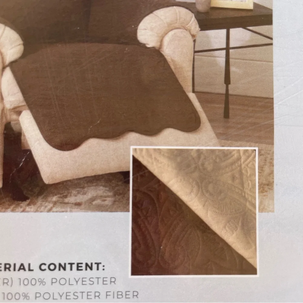 Medallion Reversible Recliner Furniture Cover Size 79